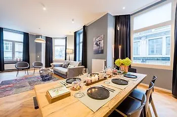 Smartflats - Central Antwerp 4*,