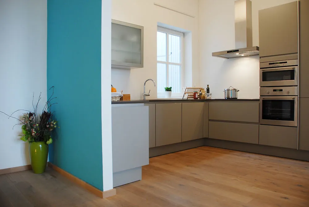 Smartflats - Central Antwerpen Hotel