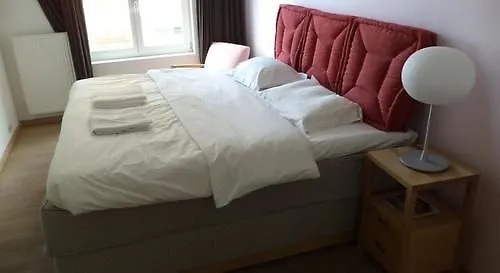 Smartflats - Central Antwerpen Hotel
